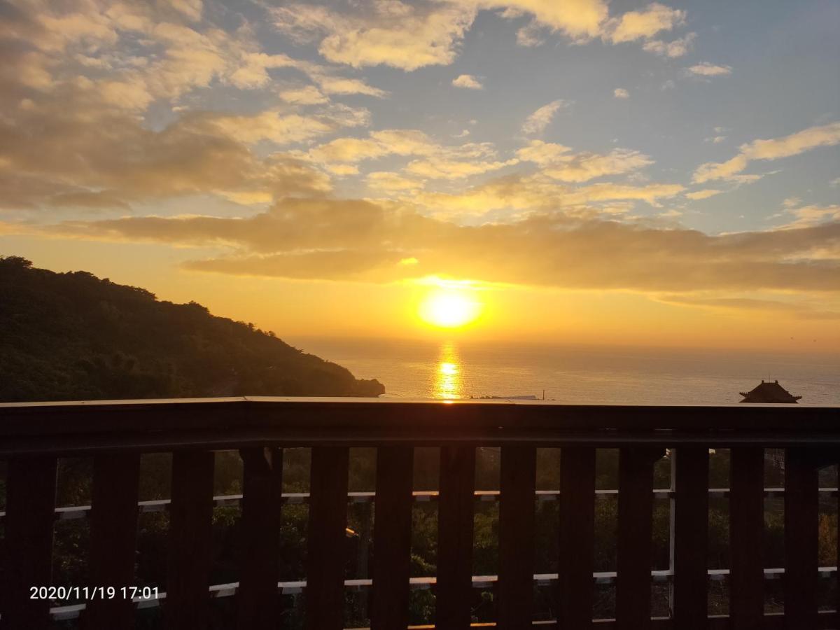 Hotel 舞浪海景旅店 Xiaoliuqiu Esterno foto
