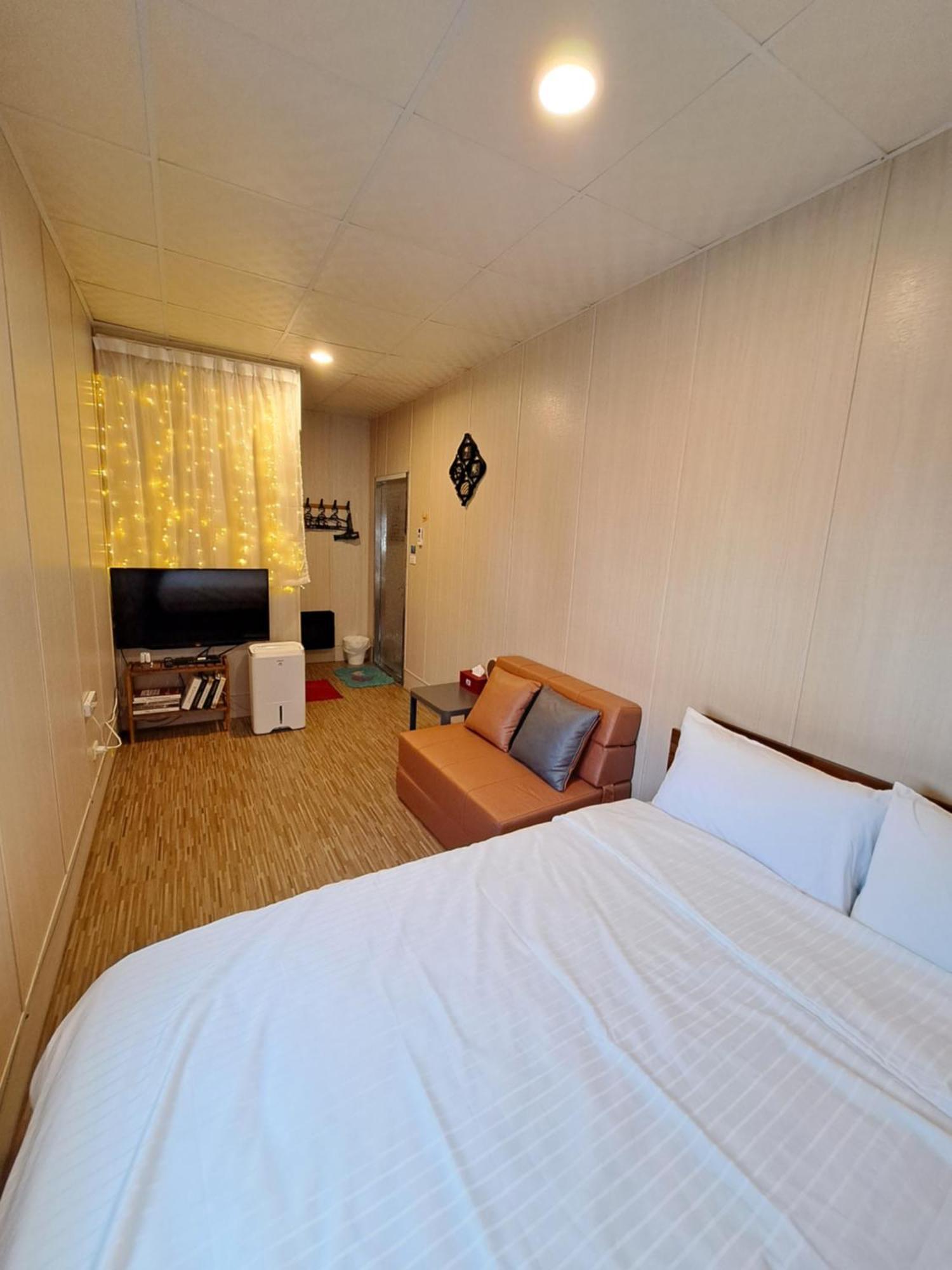 Hotel 舞浪海景旅店 Xiaoliuqiu Esterno foto